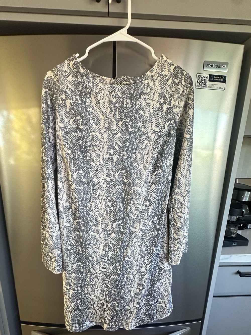 Abercrombie & Fitch Gray and White Snake-Print Long Sleeve Dress